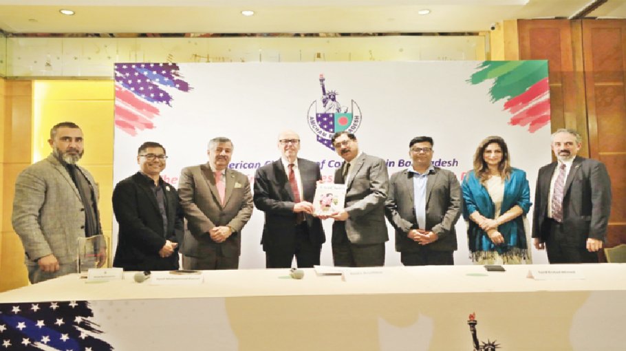 Soviet Navy’s help to clear Ctg port mines, sunken ships recalled 