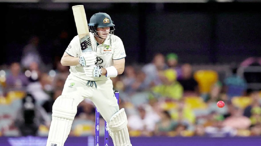 Smith guides Australia