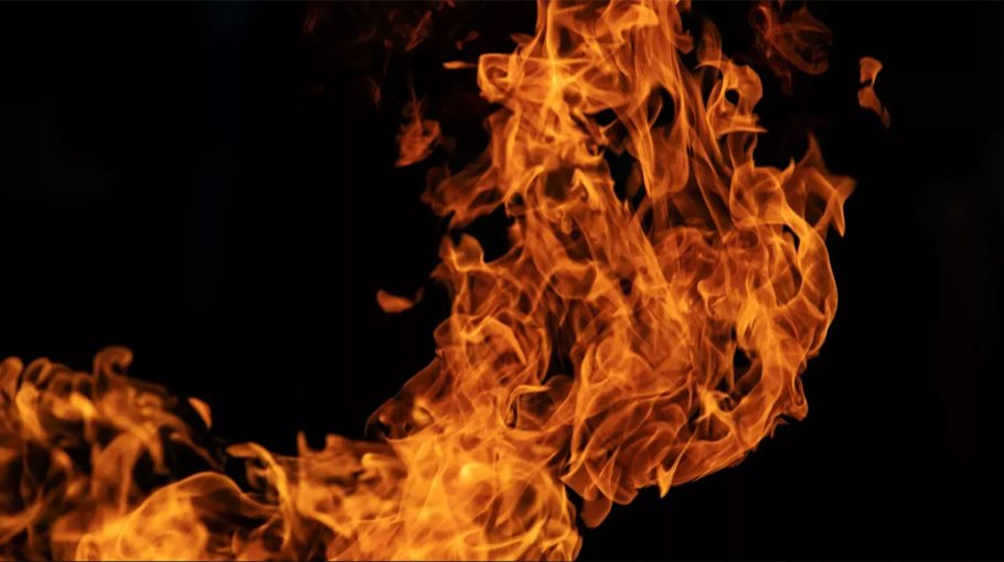 Fire burns 14 RMG workers in N’ganj