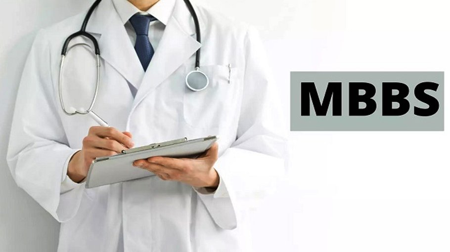 49,923 candidates pass MBBS  admission test