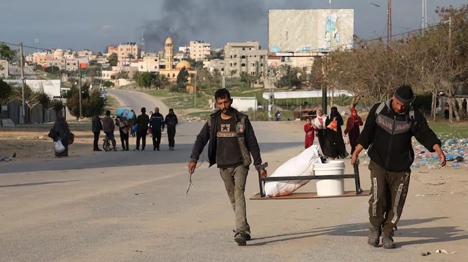 Israeli forces storm main hospital in Gaza