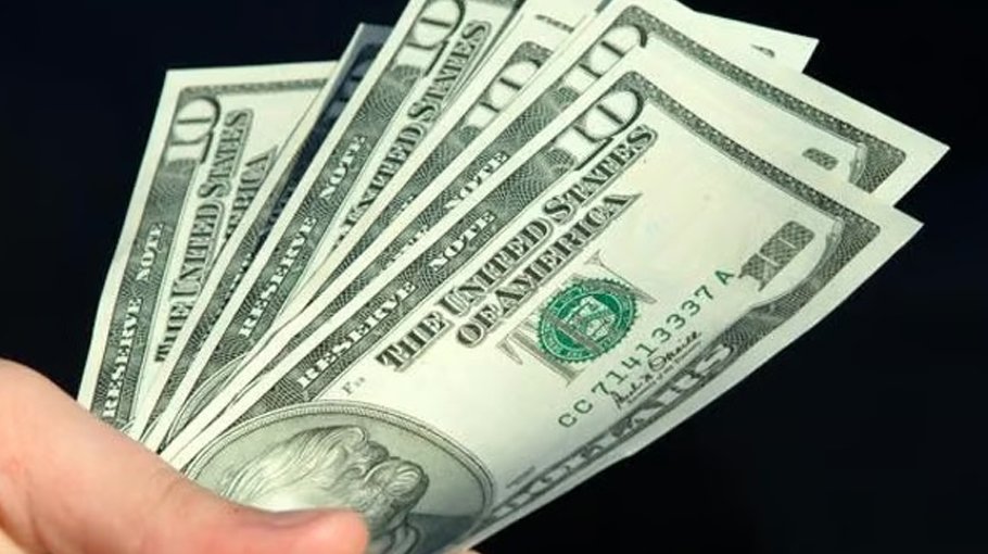 BB introduces US   dollar and Taka swap for commercial banks