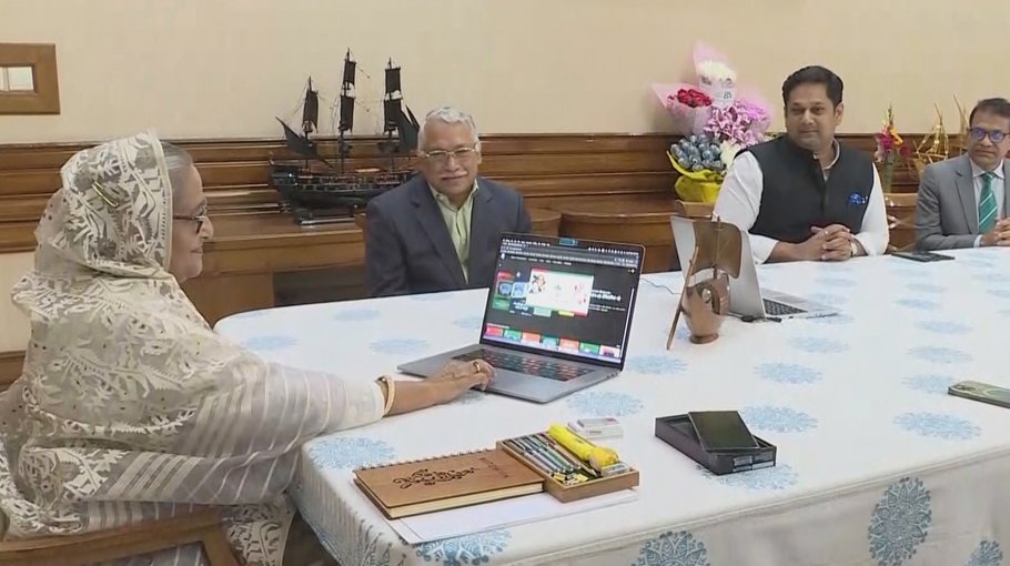   PM launches  Bangabandhu App
