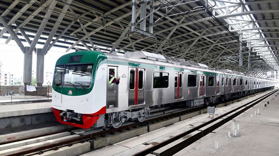 Metro extends   timing from   16th Ramadan