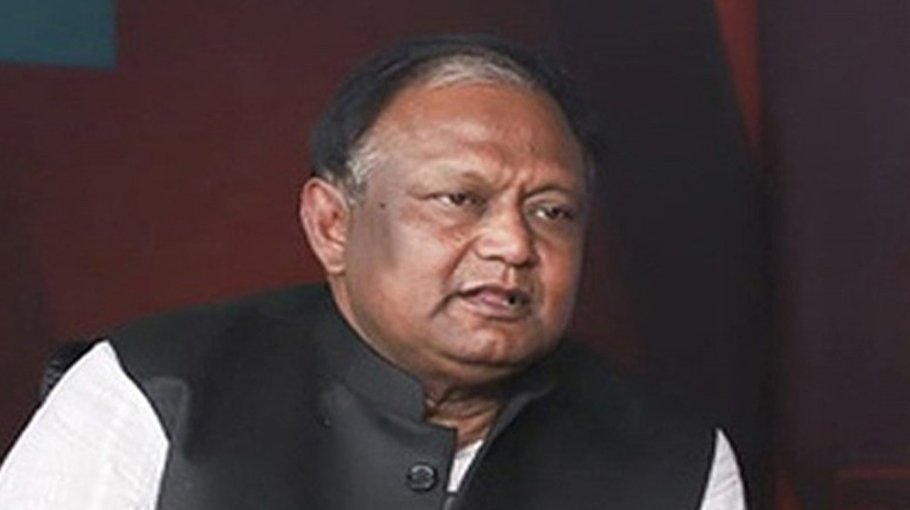 Govt working to ease price hike of essentials: Minister