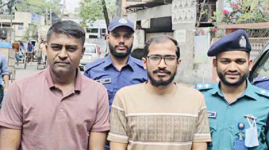 Police find classmate,   Assistant Proctor guilty 