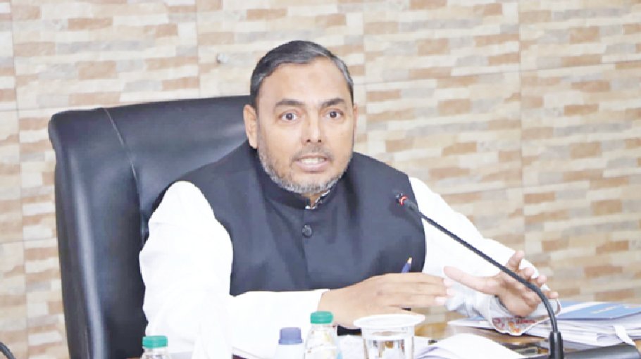 Market visits to be continued to stop illegal hoarding  of commodities: Titu