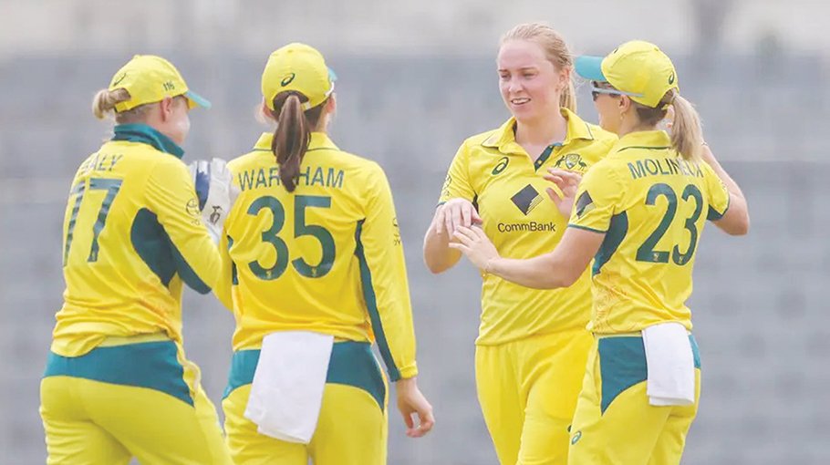Aussies whitewash Bangladesh