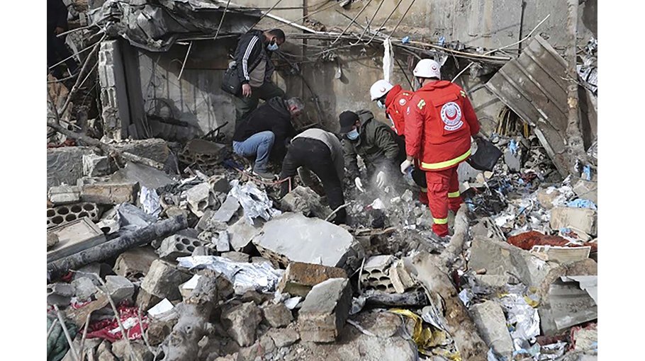 7 Lebanese and 1 Israeli killed in exchange of  fire along border
