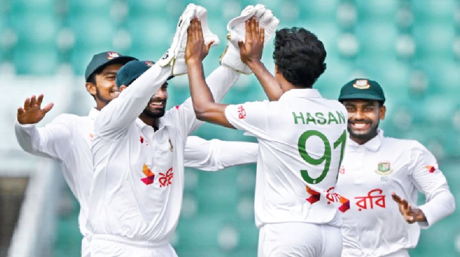 Madushka, Karuna Ratne, Mendis put SL on top