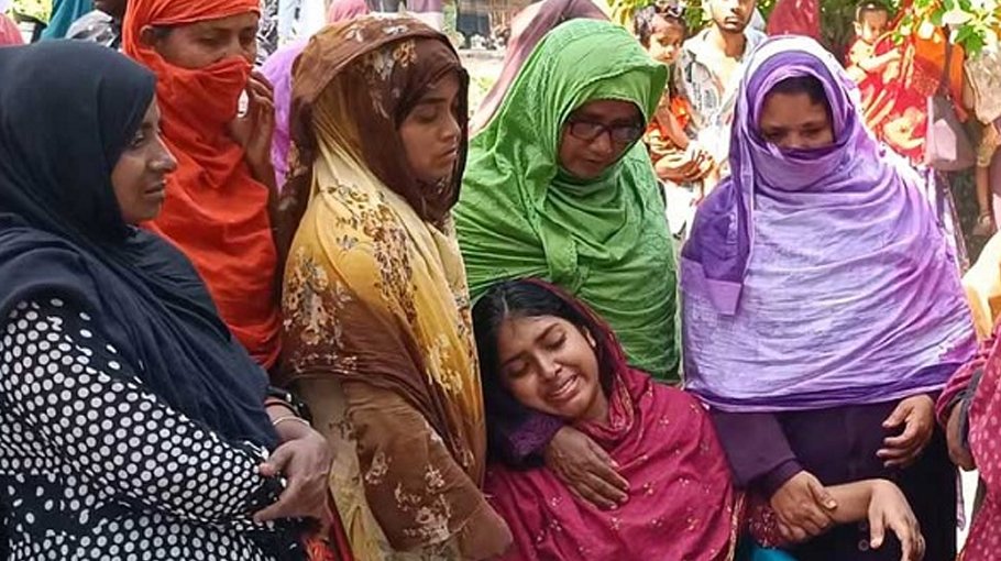 College teacher dies in Jhenidah road crash