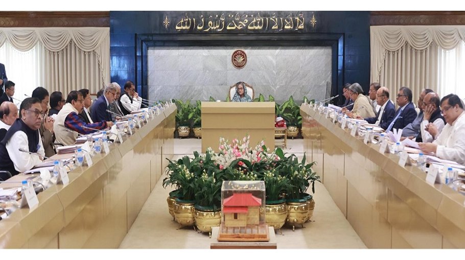Eid vacation to remain 3 days:   cabinet secretary