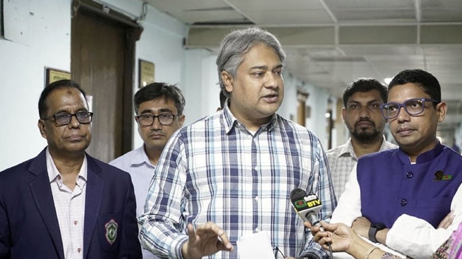 Only legal cable-DTH operators can transmit feeds of govt-approved  TV channels: Arafat