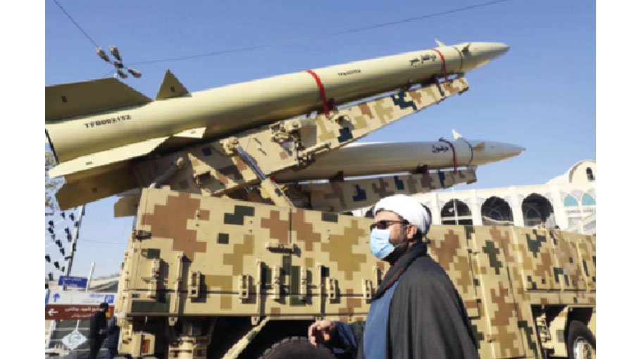 Israel army vows retaliation against Iran