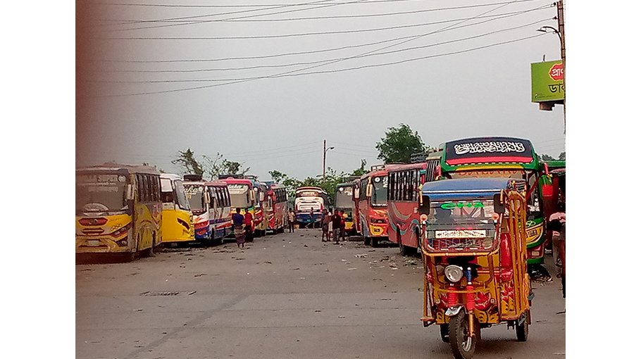 Cumilla bus owners charge exorbitant fare