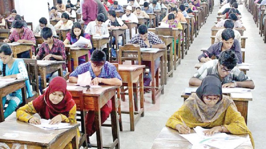 3,05,346 applicants to take part in IU cluster entry test