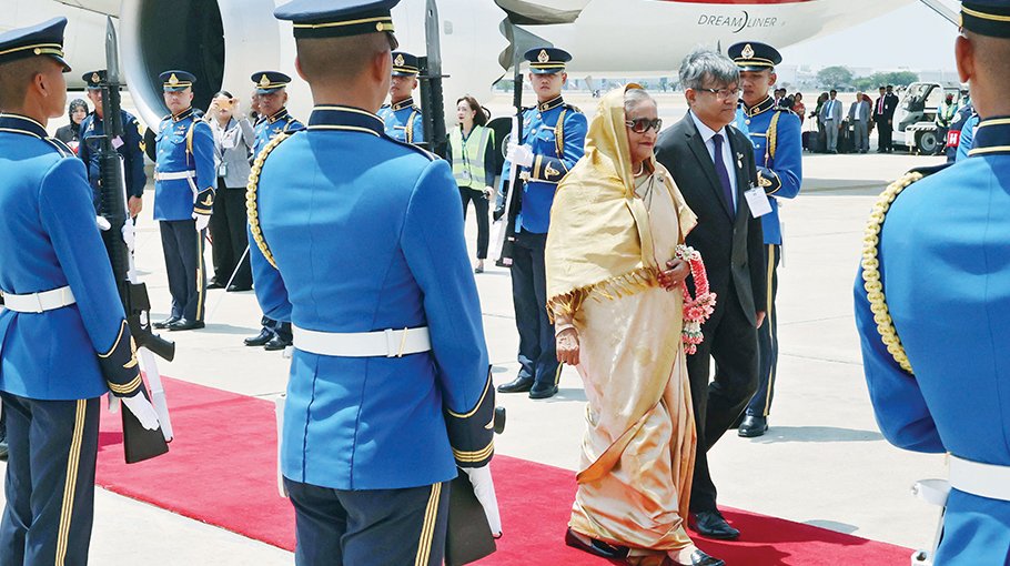 Thailand rolls  out red carpet  for Sheikh  Hasina