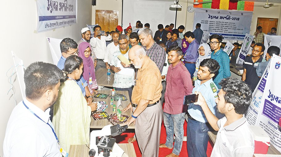 ‘Innovation Showcasing’ held at NSTU