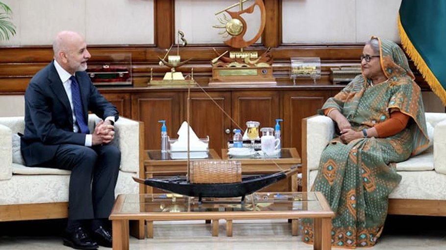 PM seeks Italian investment