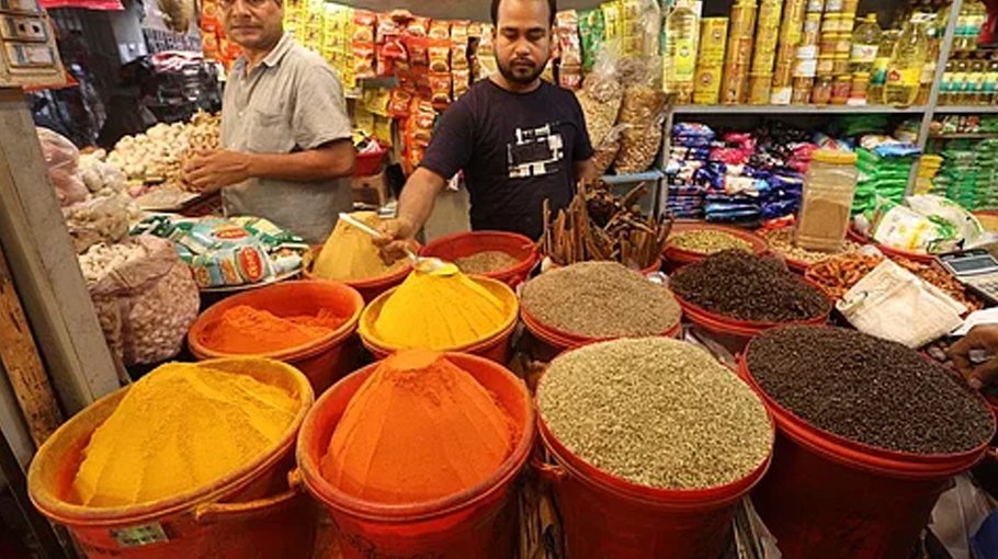 Spice prices surge ahead of Eid-ul-Adha 