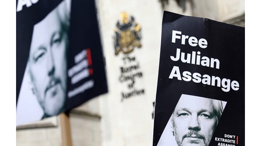 Julian Assange wins High Court victory  in case against   extradition to U.S.