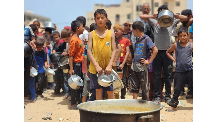 UN halts Rafah food distribution due to shortages and hostilities