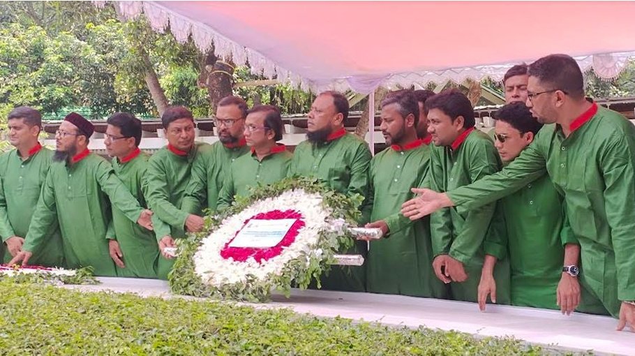 Bangladesh Computer Society pays homage to Bangabandhu