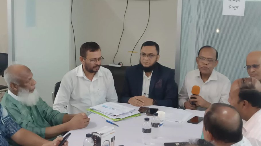 Newspaper owners demand PM’s attention to sustain industry