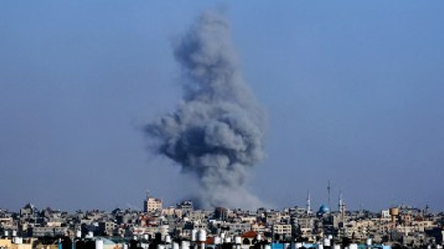 Hamas launches rocket attack towards Tel Aviv