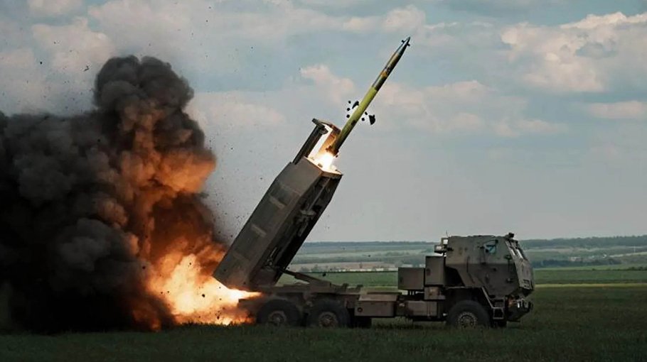 Pressure on Biden to let US weapons strike Russia
