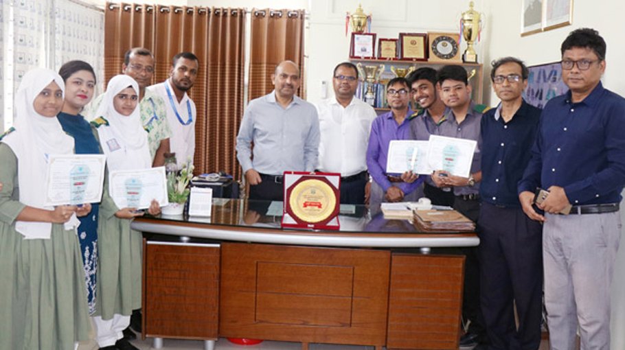 Anti-corruption debate competition held