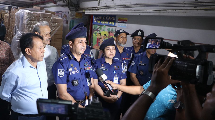 No problem in payment of salary, bonus to workers before Eid: Ctg industrial police