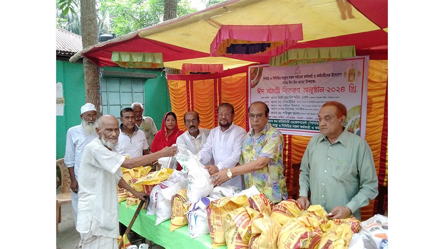 PCD distributes food items   in Chatmohar