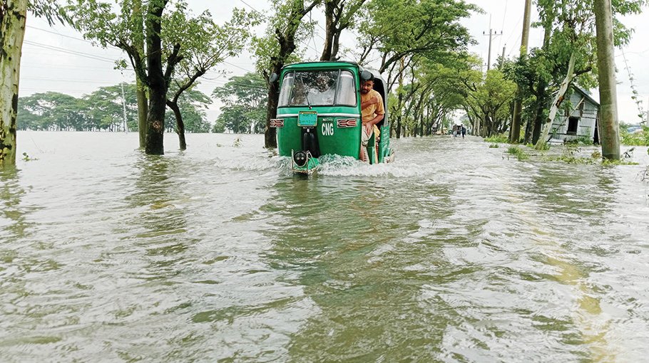 Flooding deteriorates in east, north