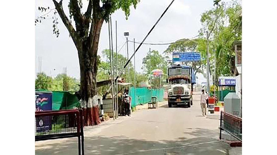 Export-import resumes thru Akhaura land port