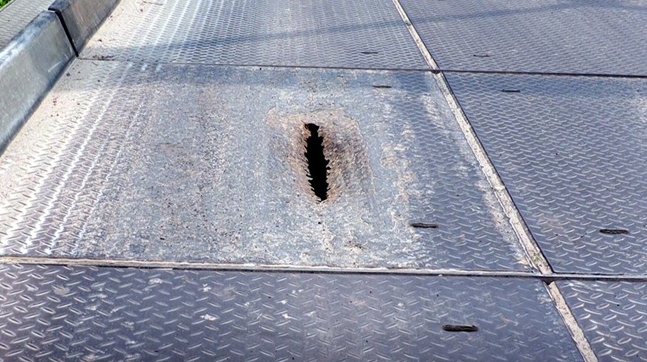 Steel bridge on Kumar river in  Jhenaidah turns risky for traffic