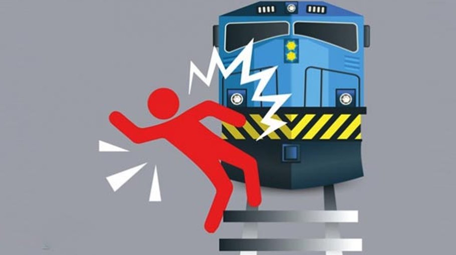 Youth killed in train accident in B’baria