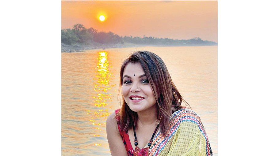  Shaon returns to film with ‘Neel Jochhona’