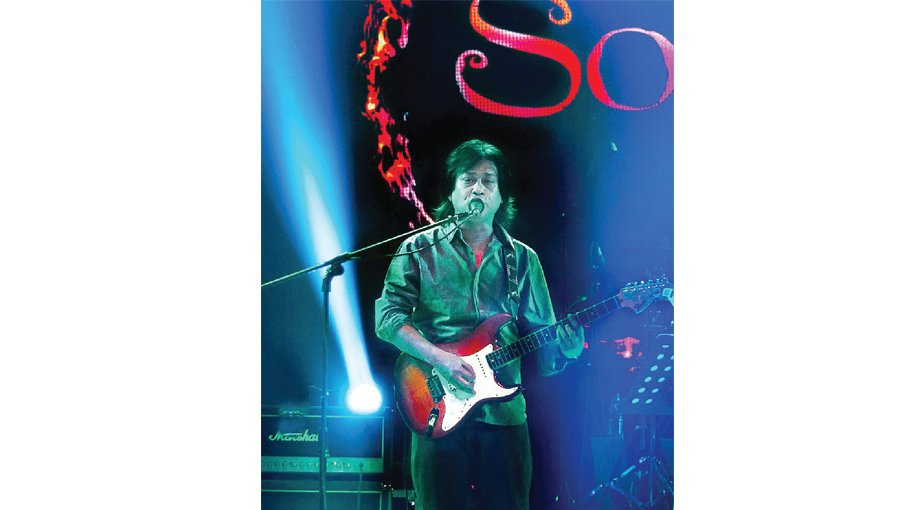 Partha returns to silver screen with Neel Jochhona  