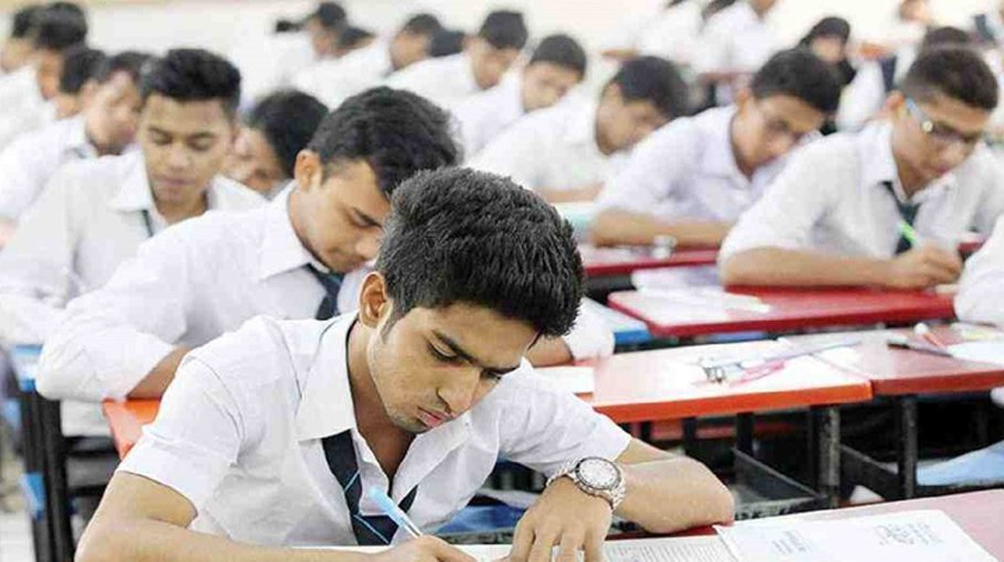 HSC exams start in Ctg centre at   12 pm instead   of 10 am