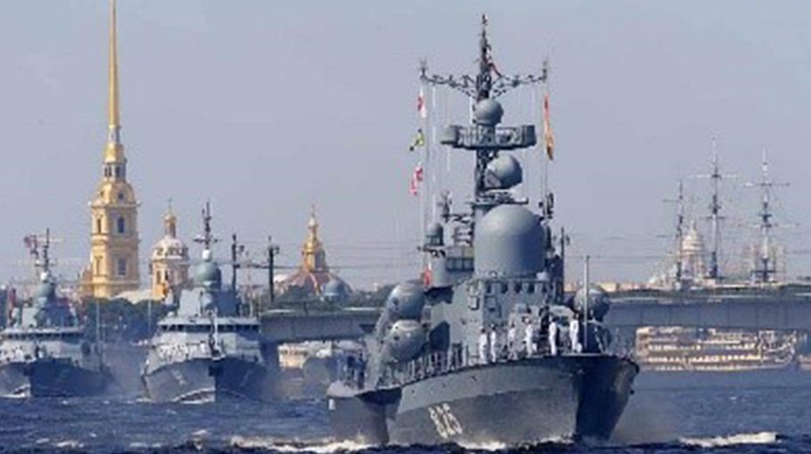 200 ships, boats to take part in Russian Navy Day parades