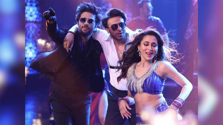 ‘Laage Ura Dhura’ makes record for bengali movie songs