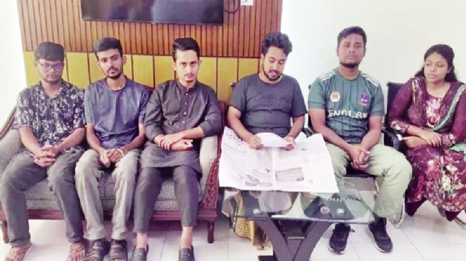 Six quota protest coordinators freed from DB custody