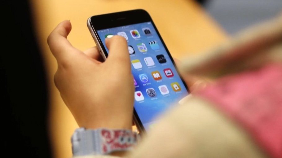 Facebook, Messenger blocked again on mobile networks