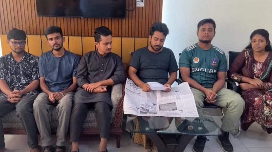 DB held us forcibly, will continue movement