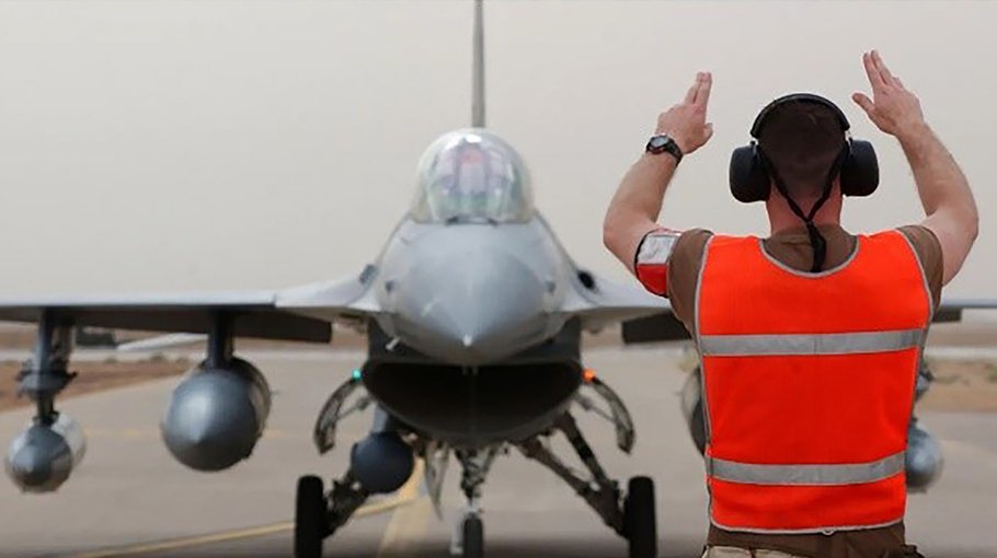 US to send jets, warships as Iran threatens Israel