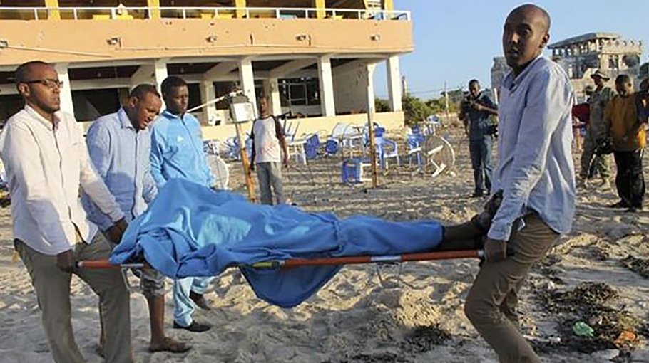 32 killed in Mogadishu beach attack 