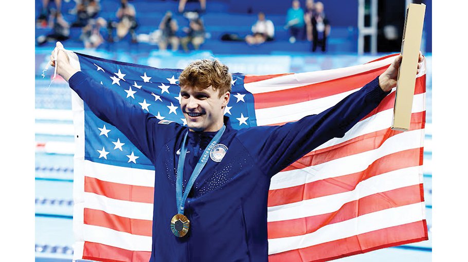 World records tumble as US rule the Paris pool