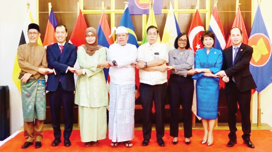 ASEAN emphasises unity