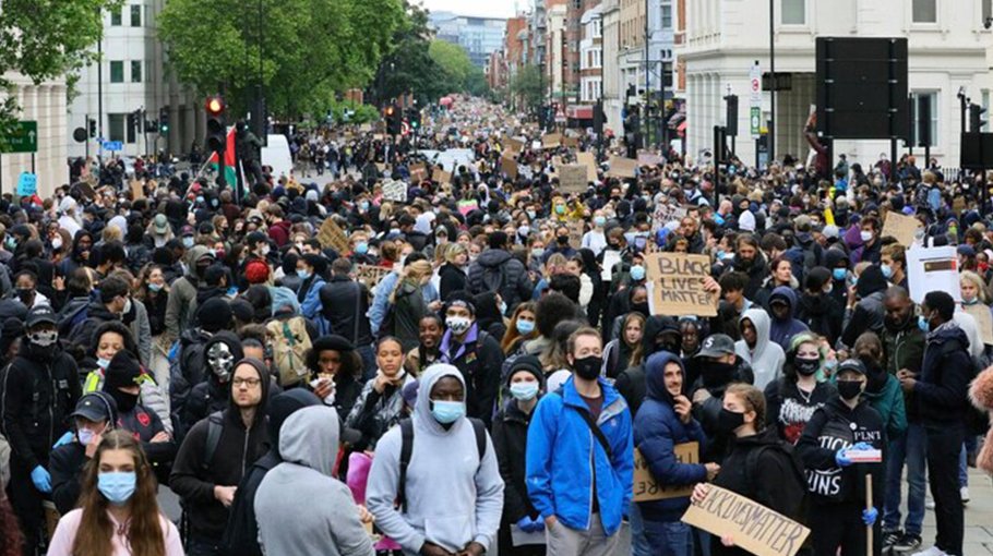 UK anti-racism protesters take to streets after days of far-right unrest